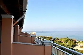 Paramonas Apartment