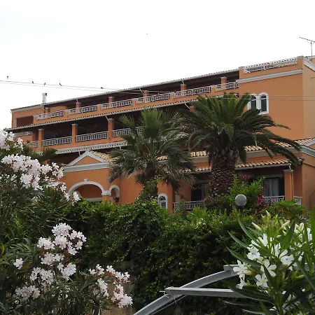 Paramonas * Paramonas (Corfu)